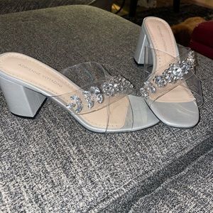 Adrienne Vittadini- size 8.5, worn once for wedding